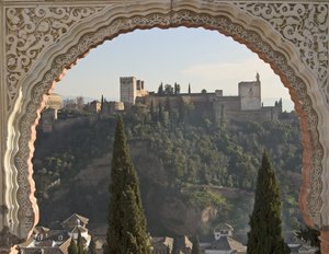 Uitzicht over Albaicin naar La Alhambra